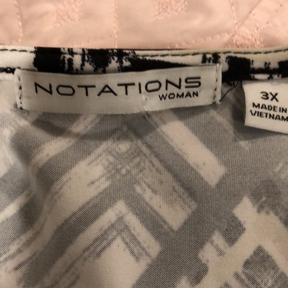 Notations Woman Black and White Top Size 3X - Picture 6 of 6